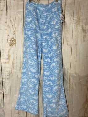 Forever 21 Cinnamonroll Pajama Pants- Medium